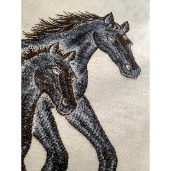 Vintage Biederlack Blanket Mare and Foal FLAWS Tag Removed 60x 78" Reversible Br - Picture 3 of 9